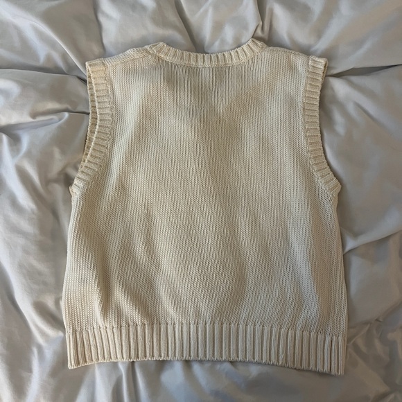 Cotton Blend Cream Knit Sweater Vest - Picture 3 of 4